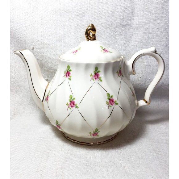 Sadler Other - Vintage elegant flower & Gold, Sadler England Teapot